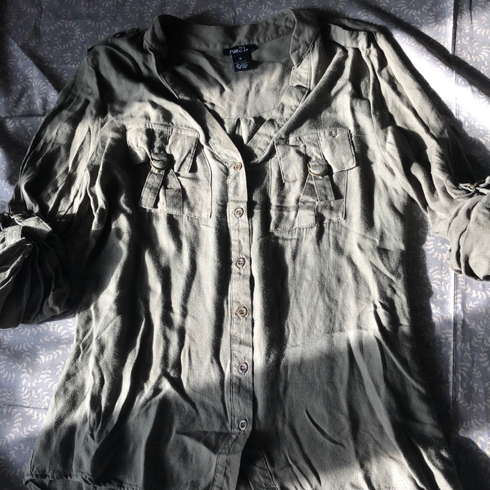 Green high-low button up